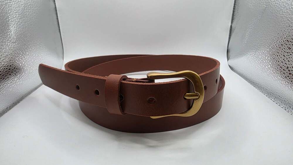 Frye 25mm Flat Strap Leather Belt with Leather Loop 1xl/2xl
